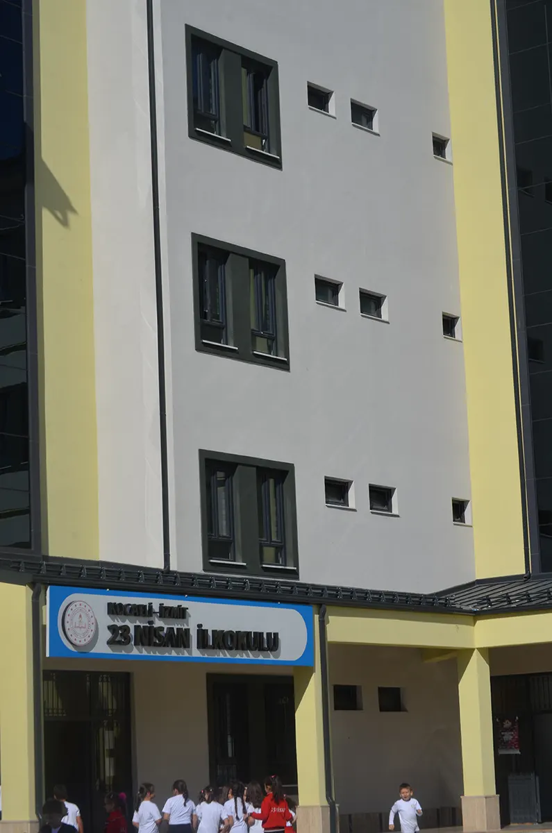 23 Nisan İlkokulu | Proje Galerisi | Kolektif Yapı - Kompen